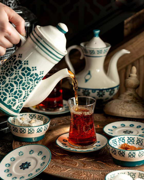 أطقم الشاي وتصميماتها بين فخامة الأمس وبساطة اليوم.. صور صورة رقم 7