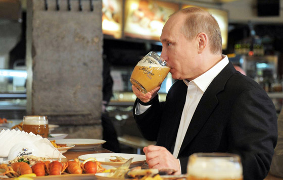 أبرزها بيض السمان.. أطعمة لا غنى عنها بصحن الرئيس الروسي بوتين اليومي صورة رقم 8