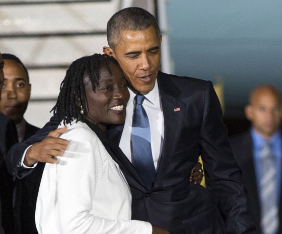 شقيقة الرئيس الأمريكي السابق أوباما تتعرض لاعتداء بغاز مسيل للدموع صورة رقم 9