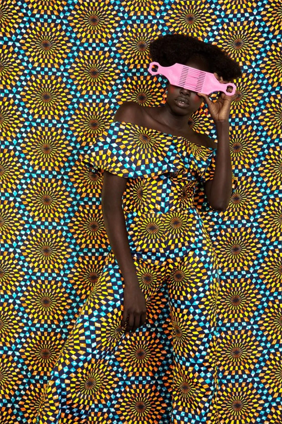 بتقنية الخداع البصري.. مصورة كينية تحتفي بالجمال والثقافة في إفريقيا صورة رقم 10